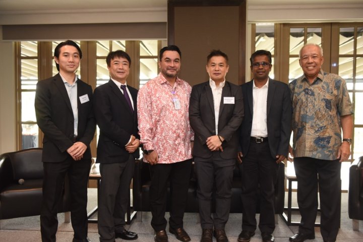 NEOREKA ASIA and NEOJAPAN executives at the December 2024 Malaysia user conference